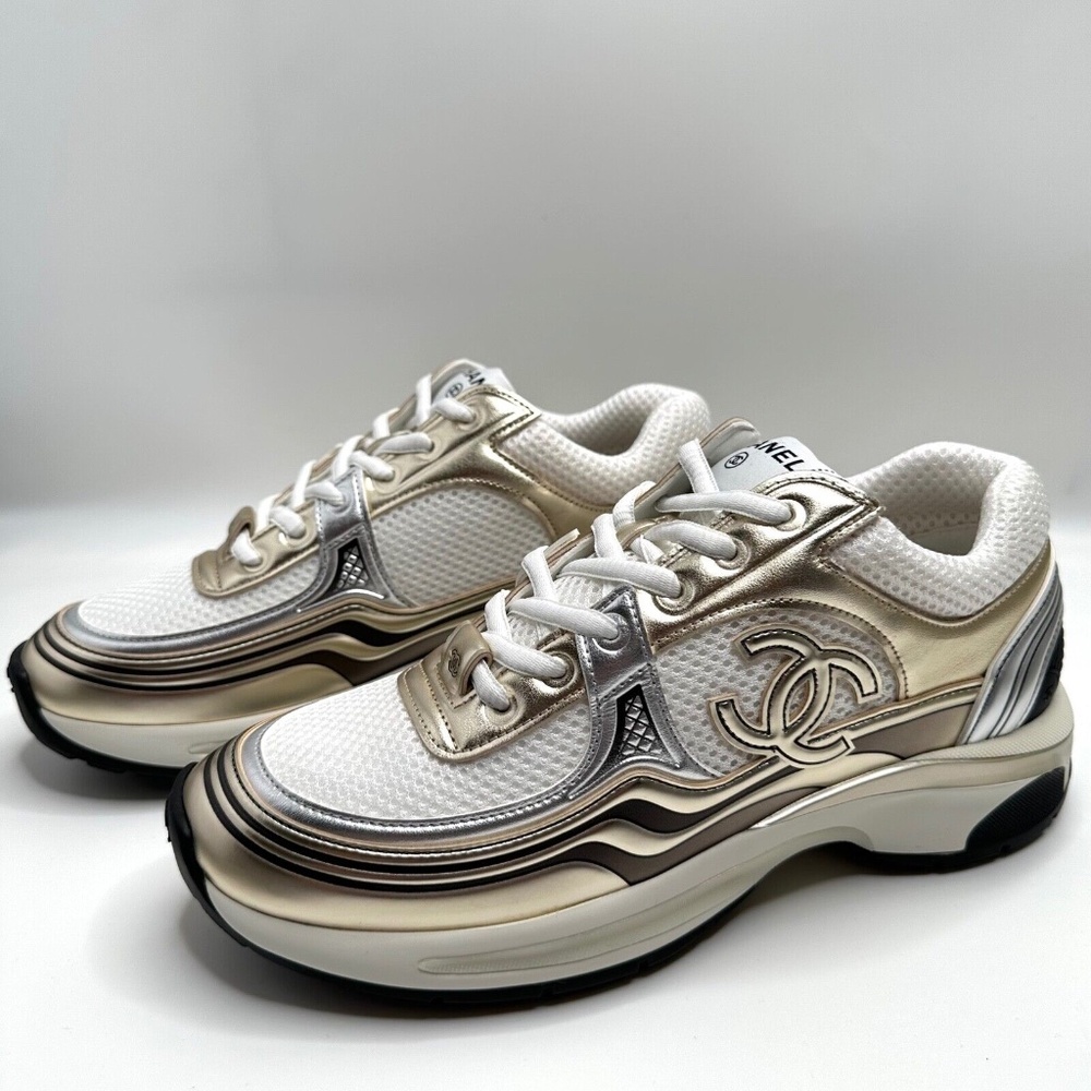 ❌❌SOLD Chanel 2023 White Black Gold Silver CC Logo Trainers Runners Sneakers - Picture 1 of 14